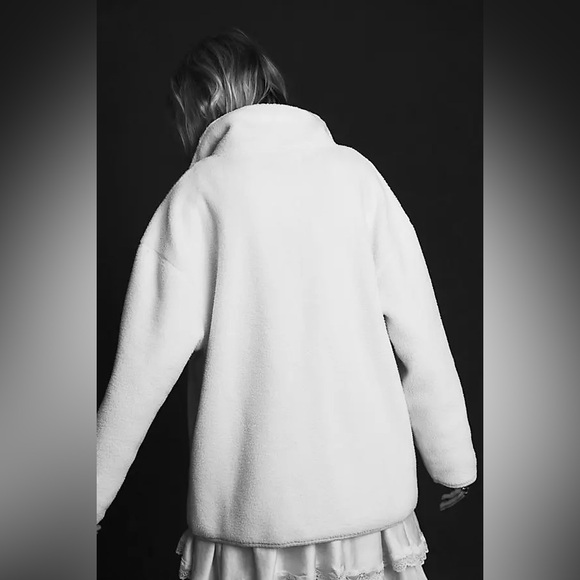 NWT FREE PEOPLE Coco Faux Sherpa Pullover | Lightening Bug MSRP $98 XS Oversized - Picture 4 of 9